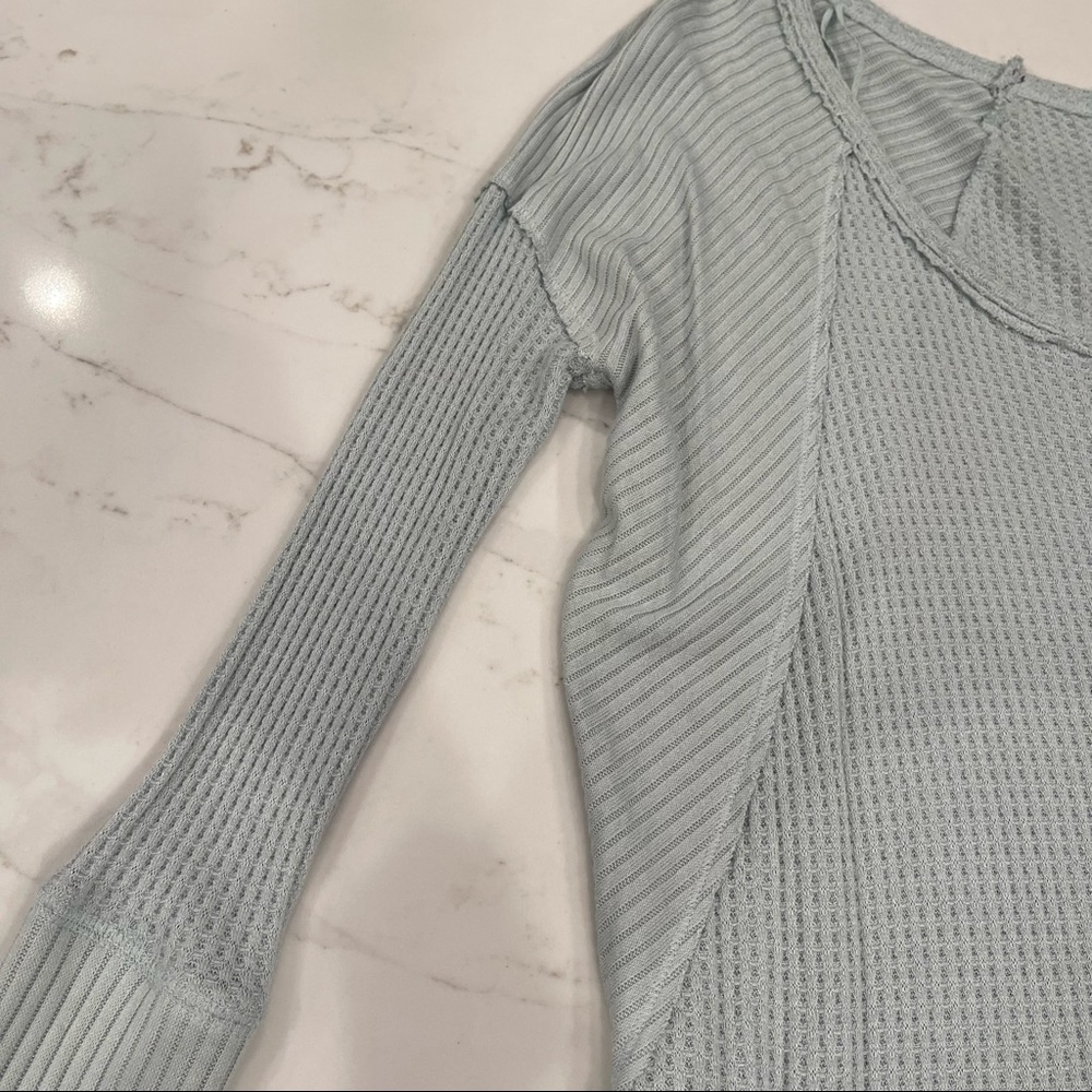 🎉HP🎉 NWOT Free People light blue Catalina thermal long sleeve T-shirt - Picture 11 of 16